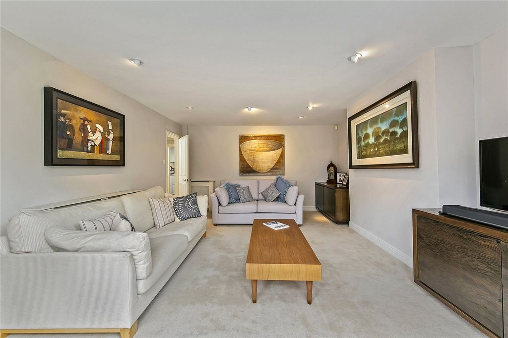 Additional image 11 of 3 bed maisonette for saleRoyston Road, Richmond TW10