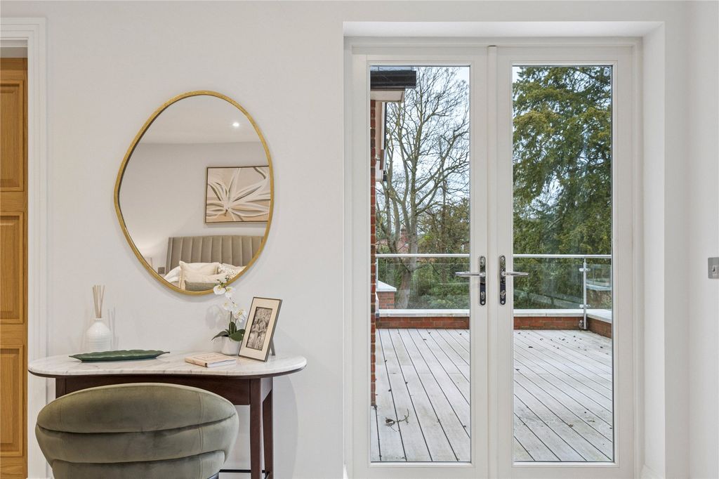 Additional image 16 of 5 bed detached house for saleThe Old Nursery, Hedsor Road, Bourne End, Buckinghamshire SL8
