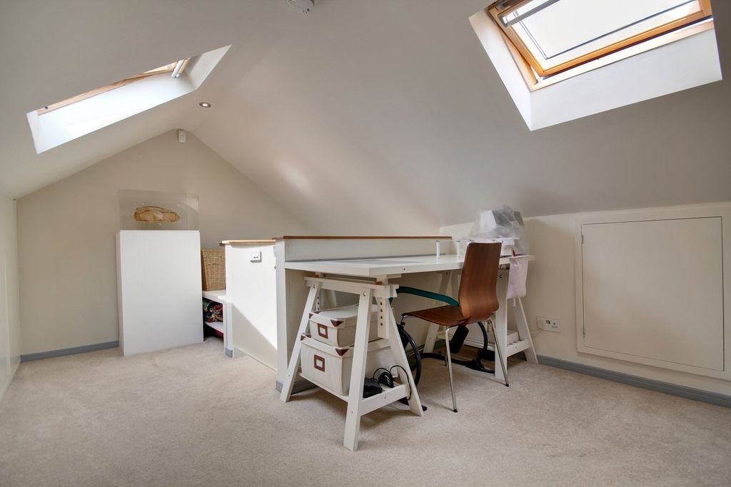 Additional image 16 of 4 bed detached bungalow for saleOberfield Road, Brockenhurst SO42