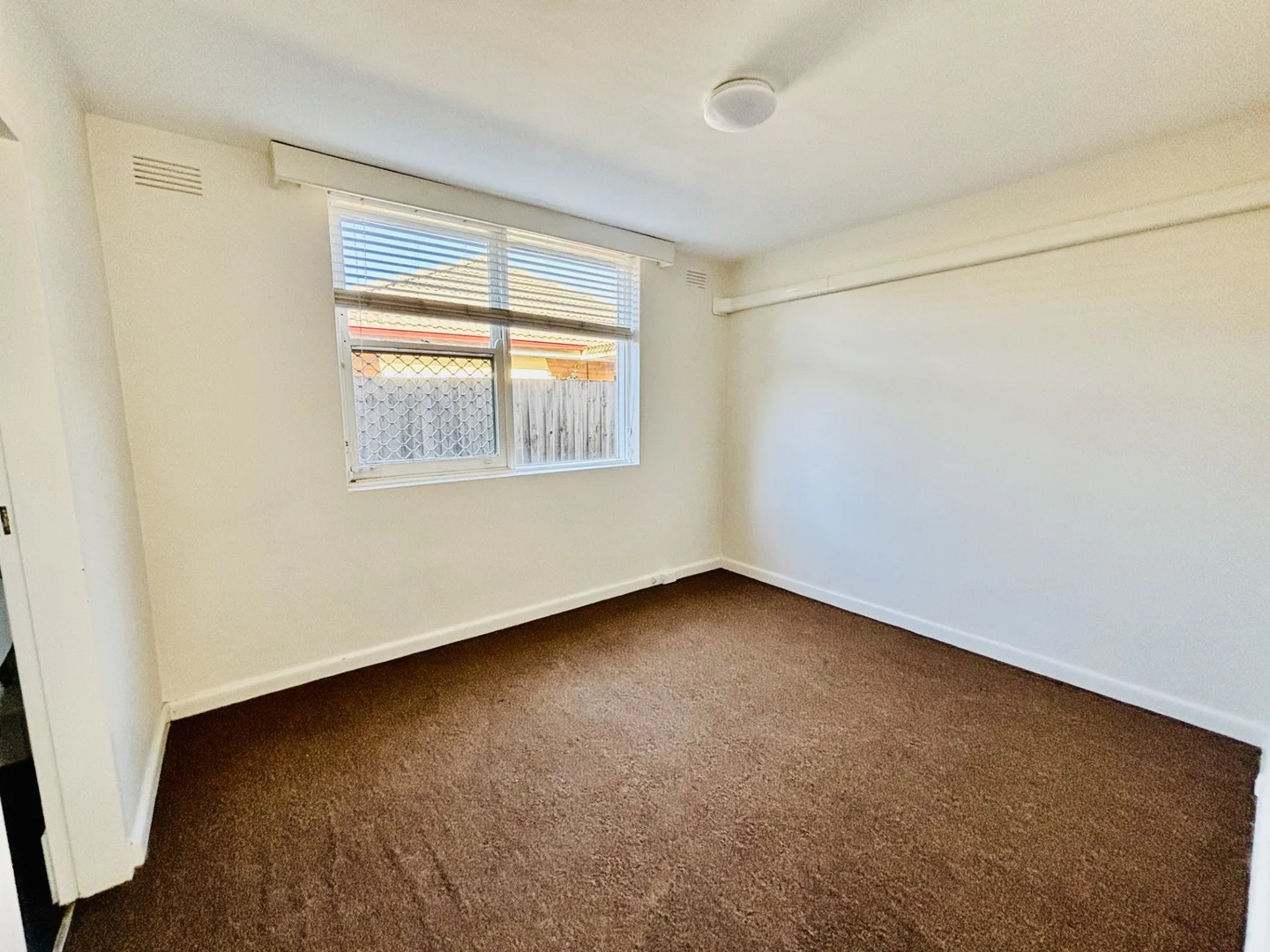 Additional image 4 of 4/8 Rosedale Avenue, Glen Huntly VIC 3163