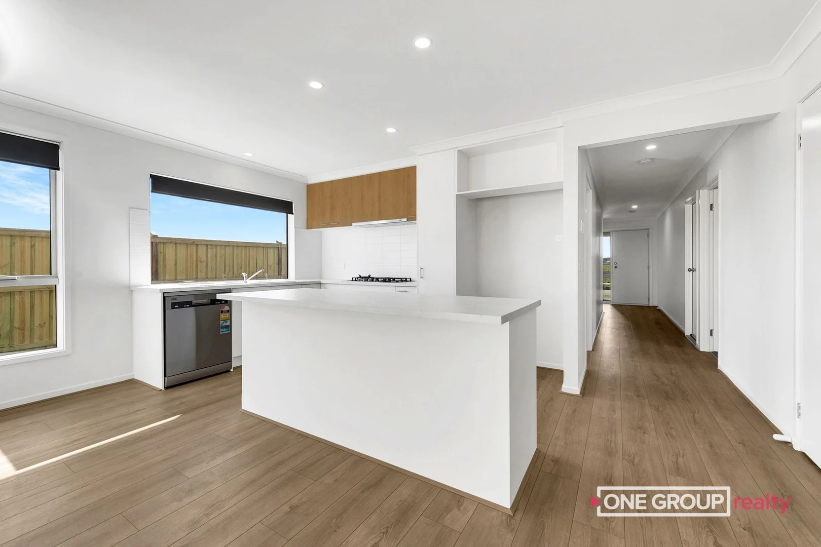 2 Balmore Street, Beveridge VIC 3753 photo 2