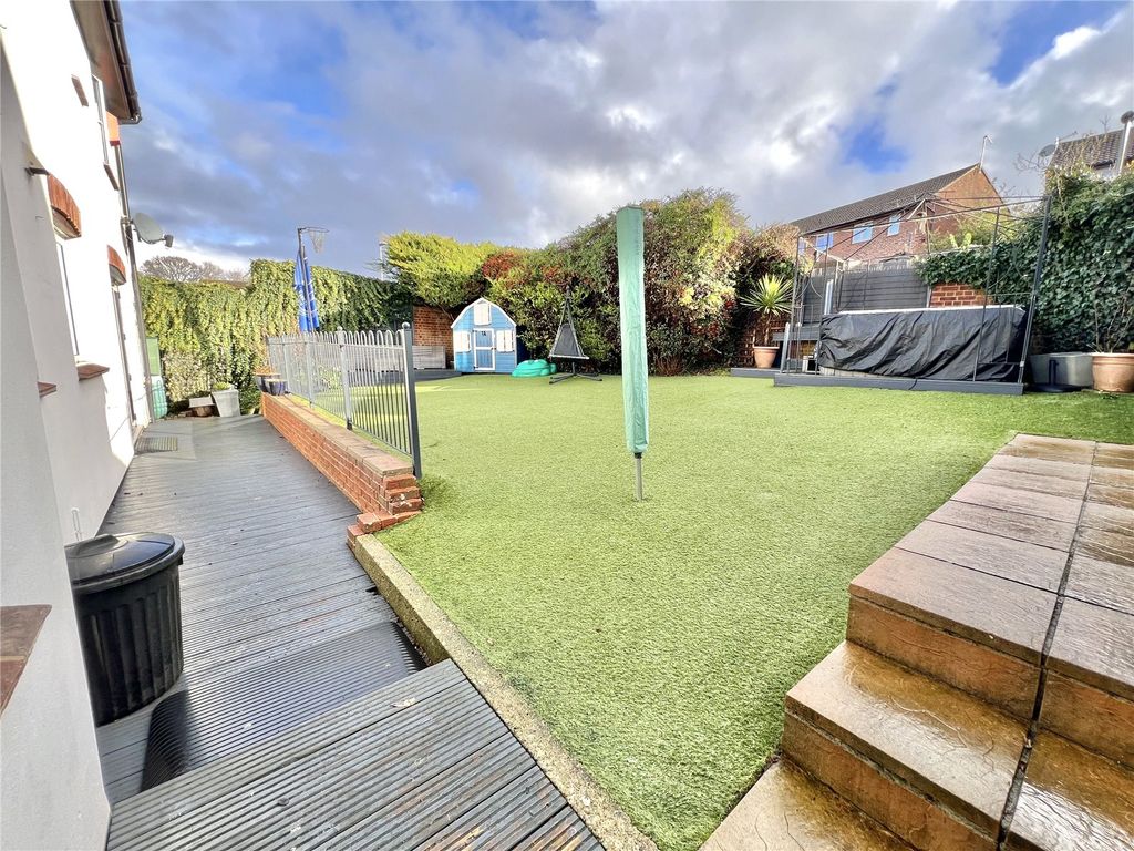 Additional image 24 of 5 bed detached house for saleAshmore Close, Blandford Forum, Dorset DT11