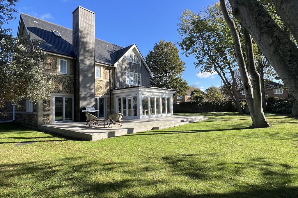 Additional image 37 of 5 bed detached house for saleElmwood Close, Broadstairs CT10