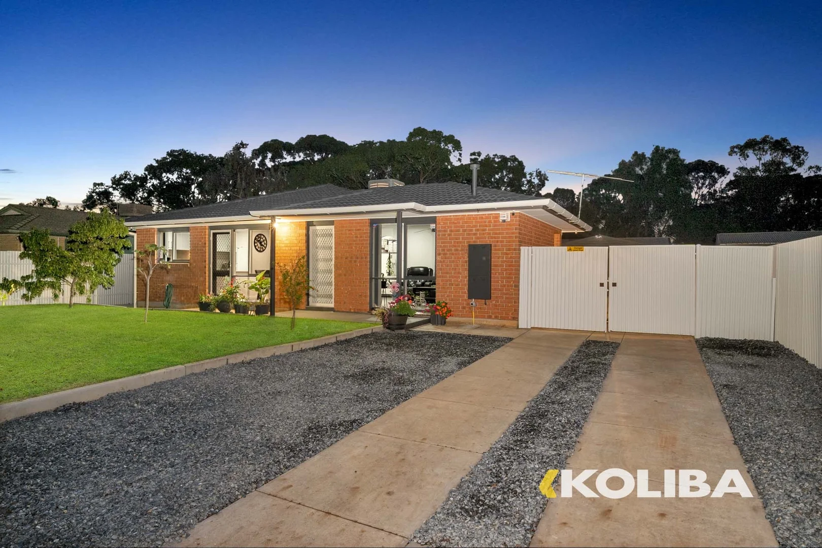 Additional image 2 of 11 McBryde Court, Para Hills West SA 5096