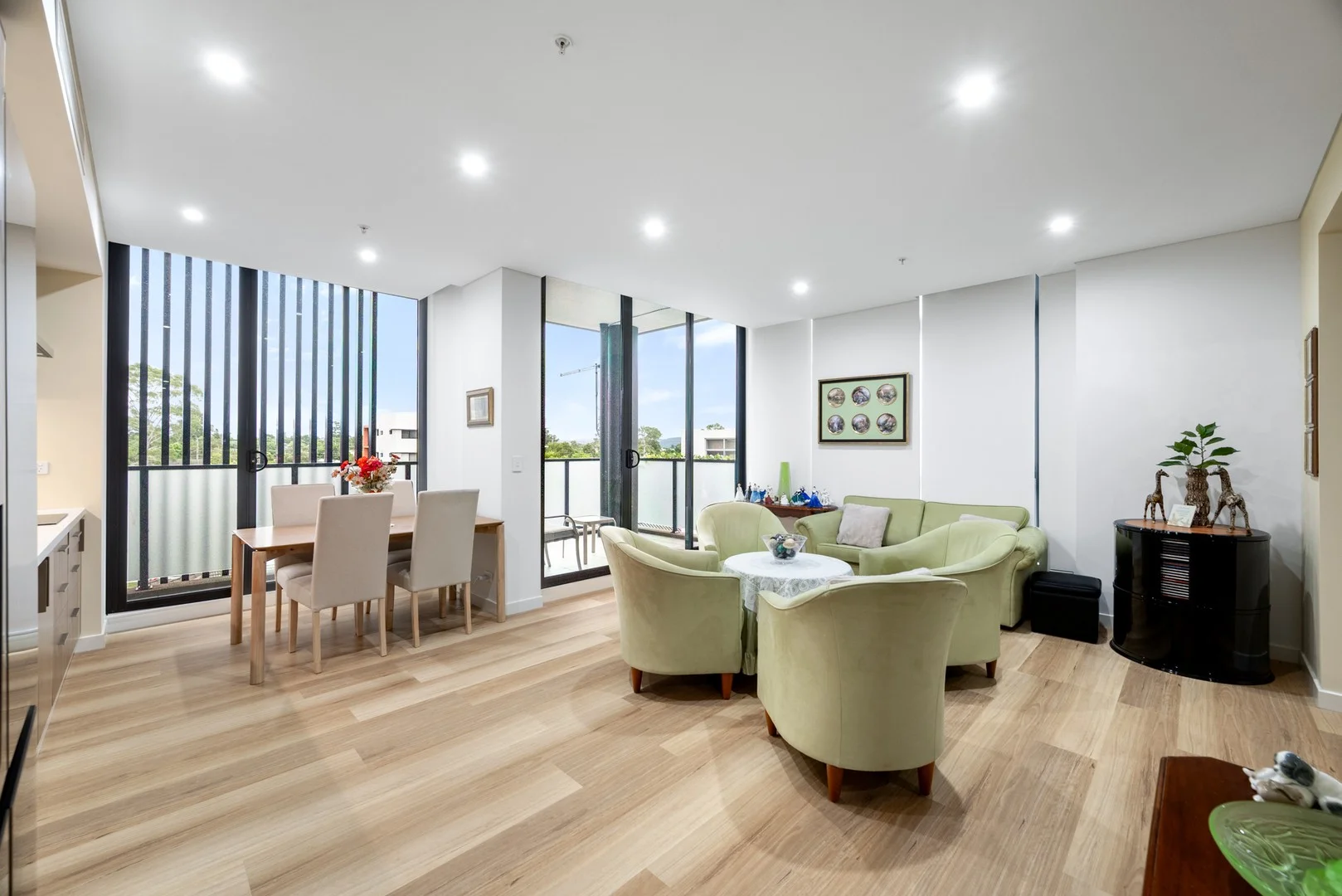 Additional image 3 of 303/32 Lethbridge Street, Penrith NSW 2750