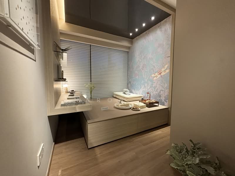 Additional image 7 of 2 Jurong East Central 1
