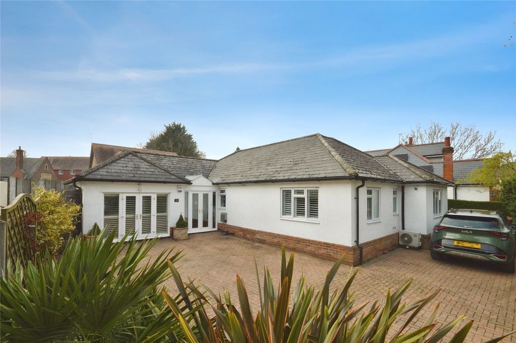 3 bed bungalow for saleWestfield Road, Bishop's Stortford, Hertfordshire CM23