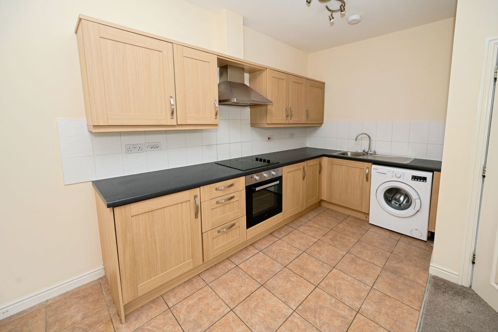 Additional image 4 of 2 bed flat for saleFreiston Terrace, Boston PE21