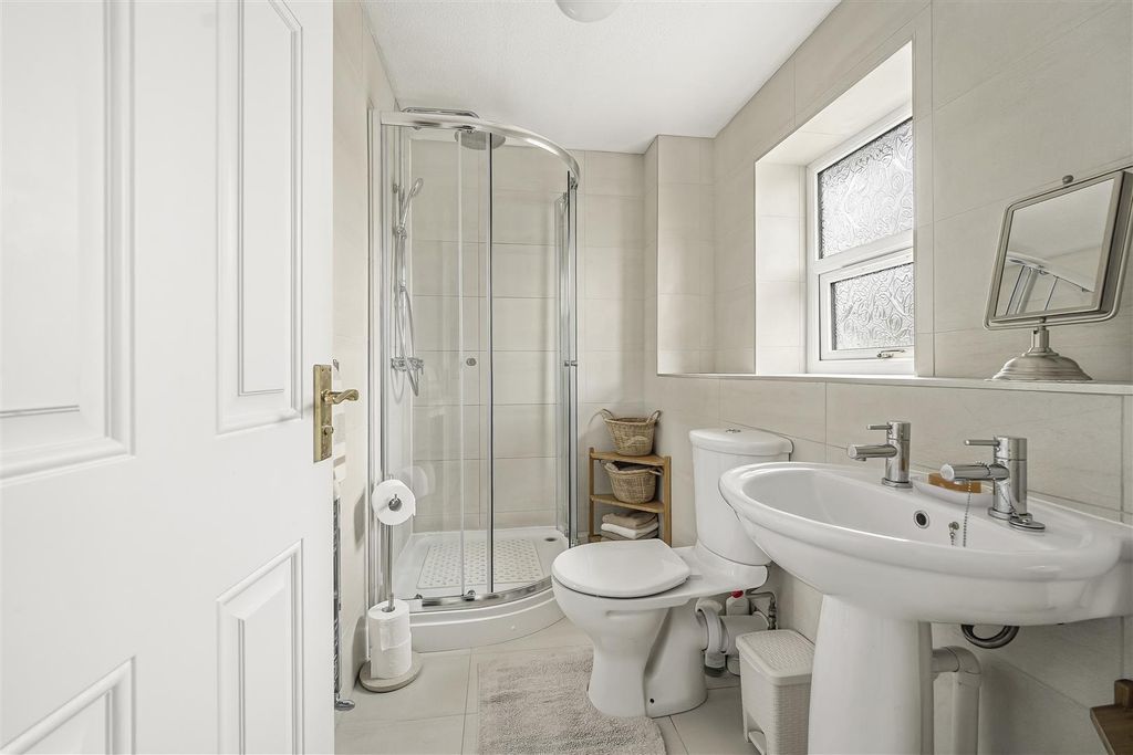 Additional image 10 of 4 bed detached house for saleClos Henblas, Bridgend CF31