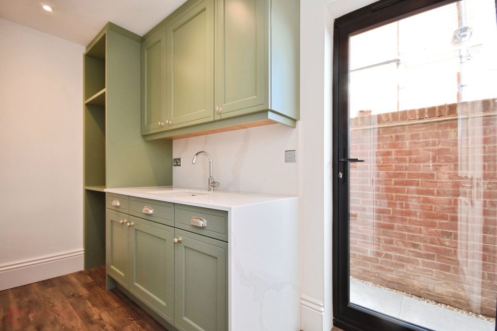 Additional image 15 of 4 bed semi-detached house for saleEastern Esplanade, Broadstairs, Kent CT10