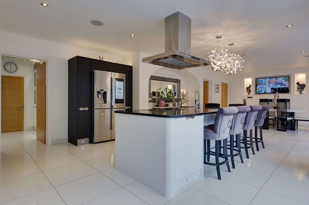 Additional image 12 of 6 bed detached house for salePortchester Road, Bournemouth BH8