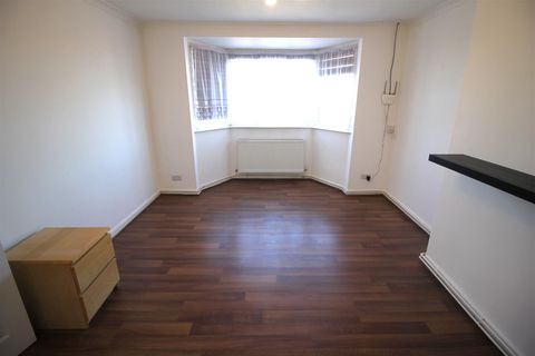 Ruislip Road, Greenford UB6