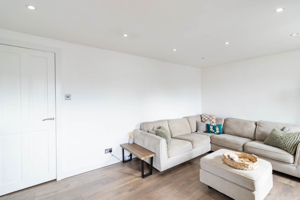 Additional image 7 of 3 bed flat for saleBlackfriars Street, Montrose DD10