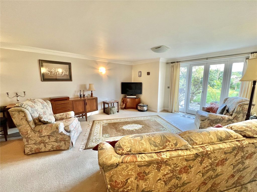 Additional image 4 of 2 bed flat for salePercy Gardens, Blandford Forum, Dorset DT11