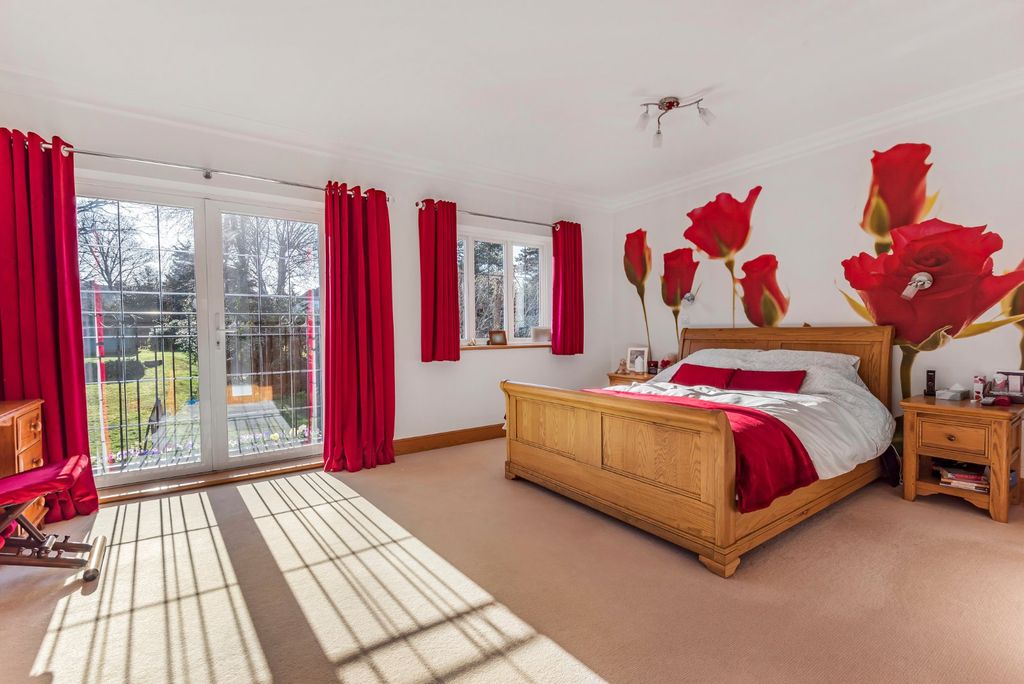 Additional image 10 of 6 bed detached house for salePark Farm Road, Bickley, Kent BR1