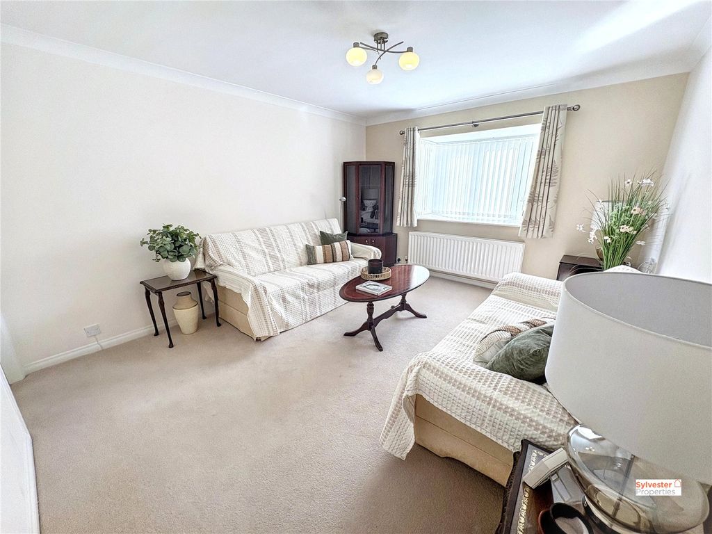 2 bed flat for saleCroft Court, Lanchester DH7 photo 3