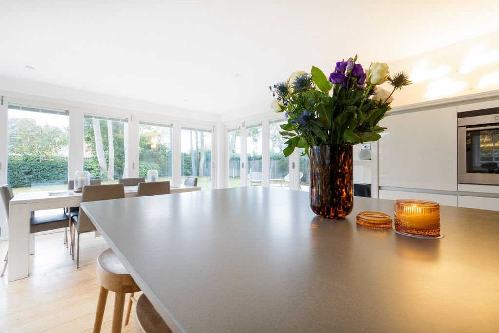 Additional image 11 of 5 bed detached house for saleElmwood Close, Broadstairs CT10