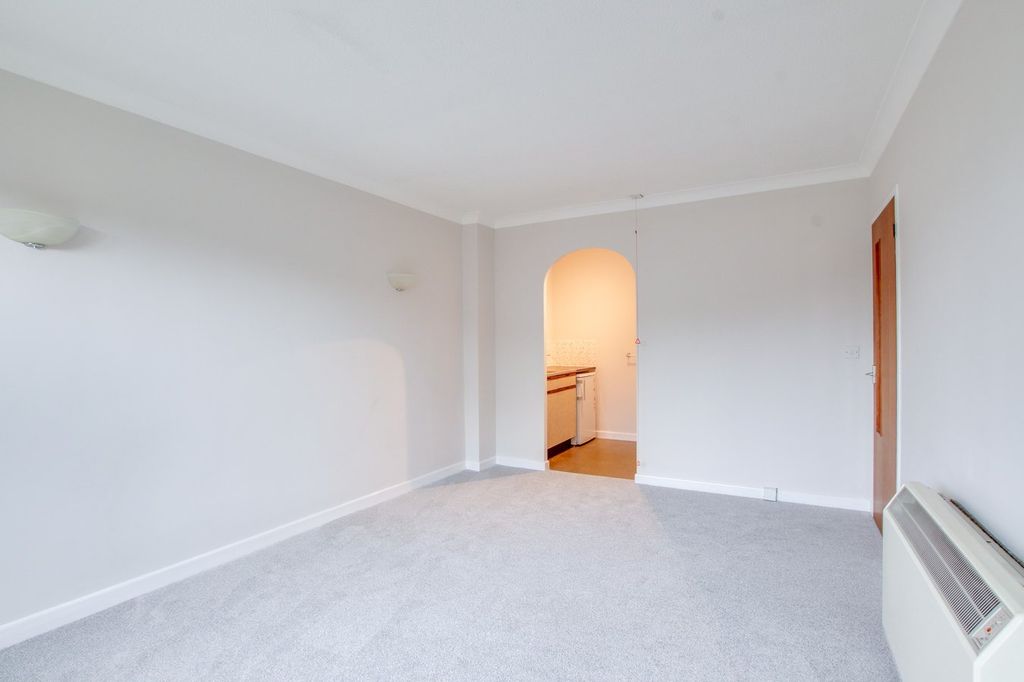 Additional image 5 of 1 bed property for saleGrigg Lane, Brockenhurst SO42