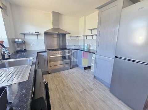 Peartree Avenue, West Drayton UB7