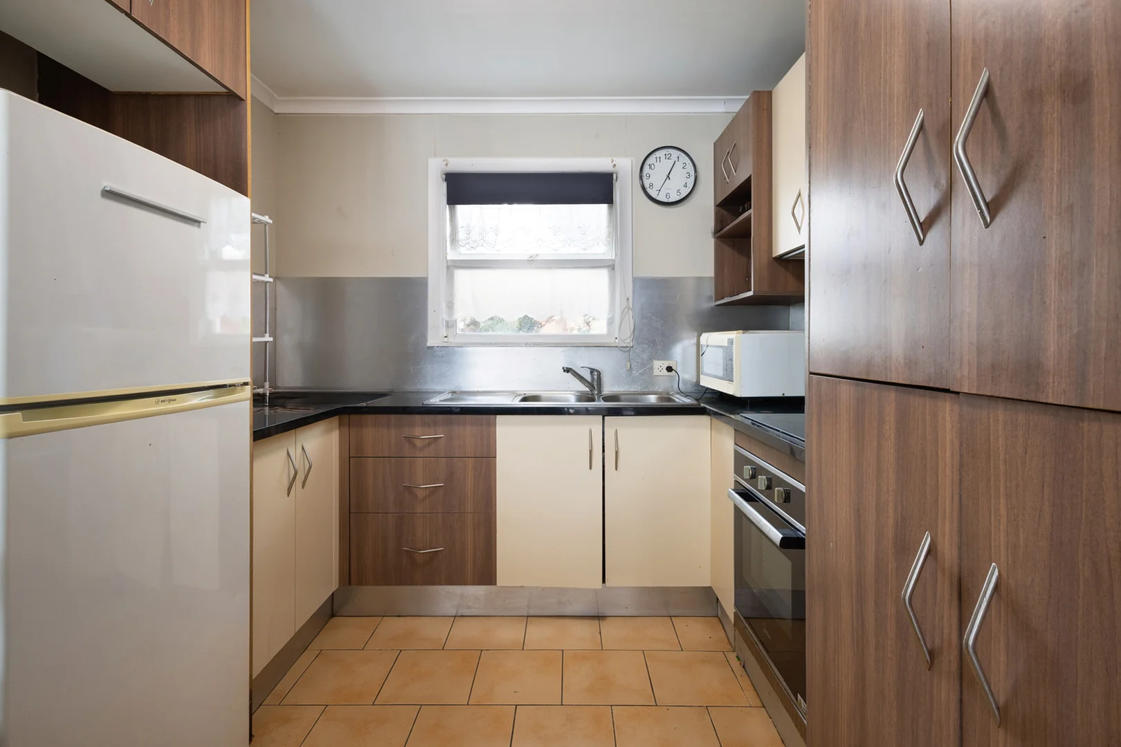 Additional image 7 of 4/151 Frank Street, Labrador QLD 4215