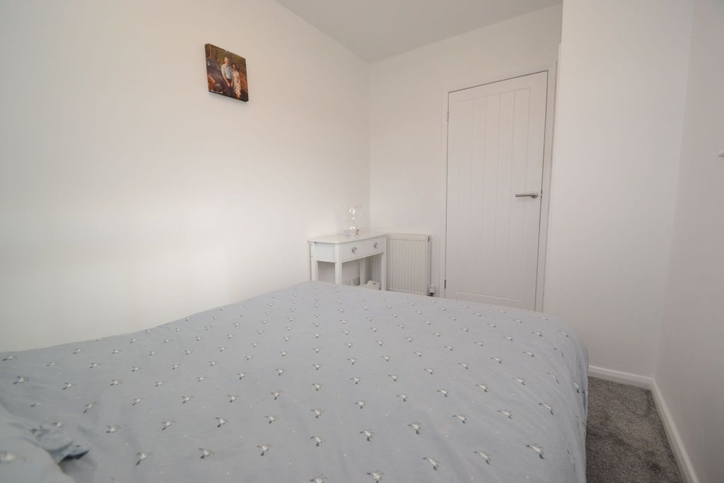 Additional image 9 of 3 bed chalet for saleBrackendale Avenue, Bradford BD10