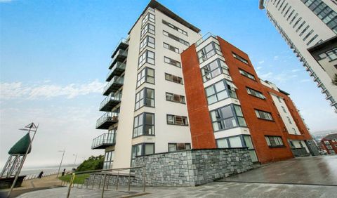 Meridian Bay, Maritime Quarter SA1