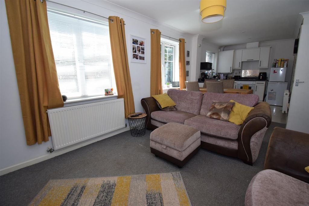 Additional image 3 of 2 bed flat for saleMackley Close, South Shields NE34