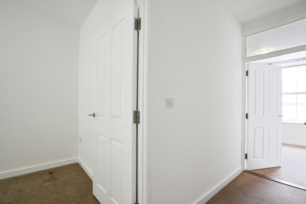 Additional image 12 of 1 bed flat for saleCrinnicks Hill, Bodmin, Cornwall PL31