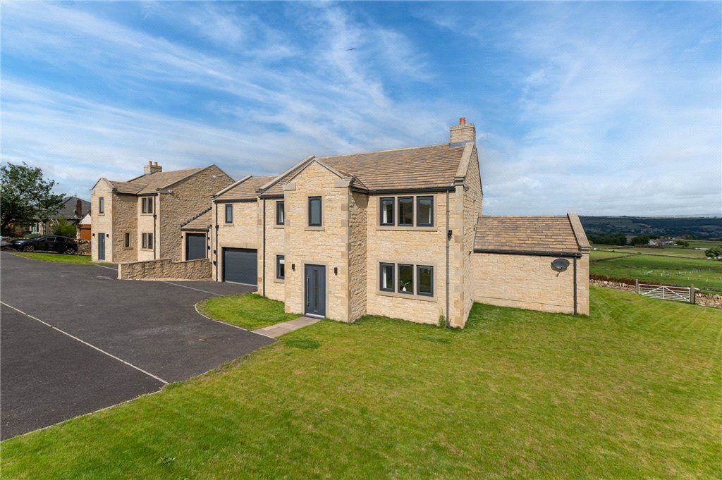 5 bed detached house for saleBack Lane, Wilsden, West Yorkshire BD15