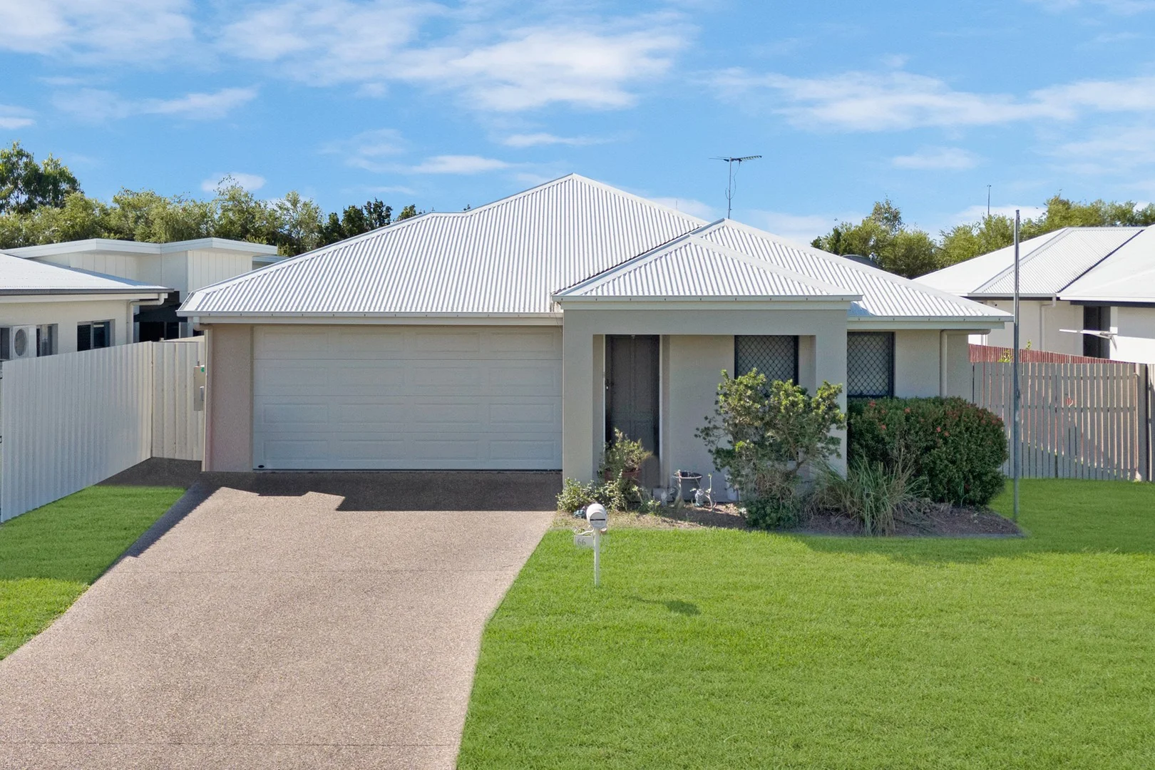 66 Biscayne Street, Burdell QLD 4818