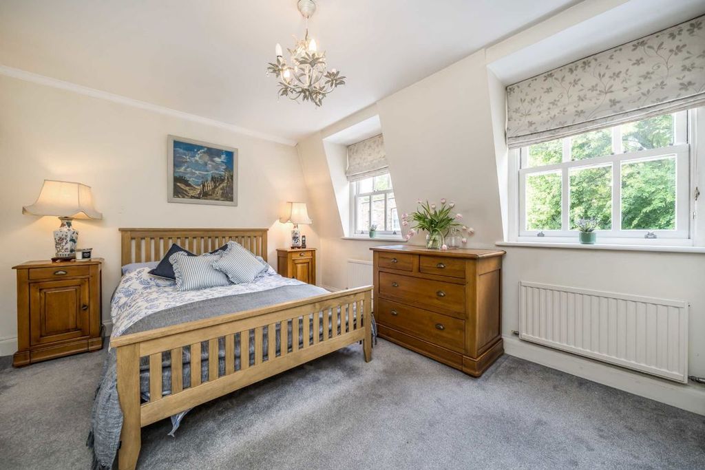 Additional image 5 of 3 bed end terrace house for saleThe Butts, Brentford TW8