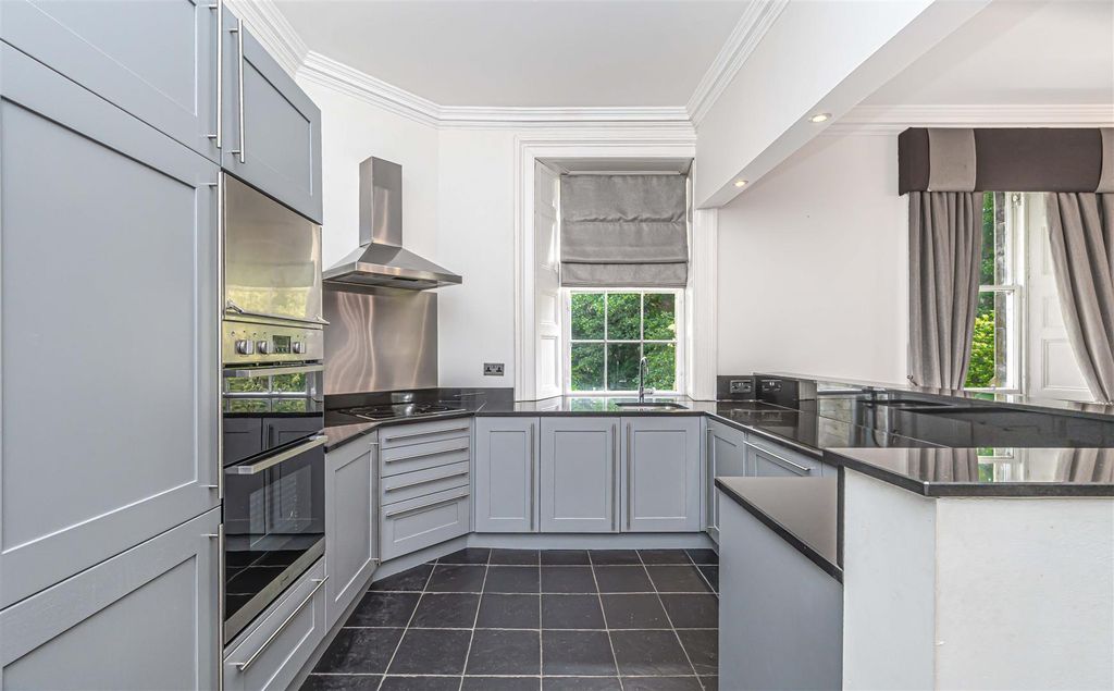 Additional image 9 of 2 bed flat for sale3 Inzievar House, Dunfermline KY12