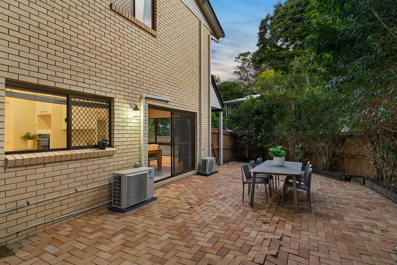 Additional image 5 of 11 Ashburton Street, Chapel Hill QLD 4069