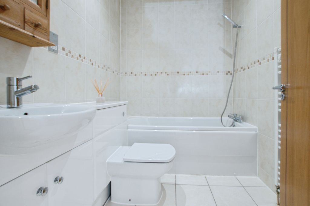 Additional image 13 of 2 bed flat for sale6 St. Anthonys Road, Bournemouth BH2