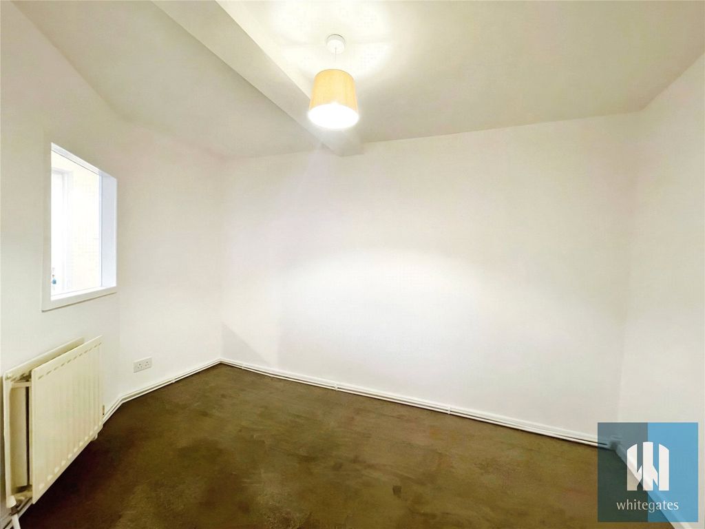 Additional image 6 of 1 bed flat for saleWhinney Hill Park, Brighouse, West Yorkshire HD6