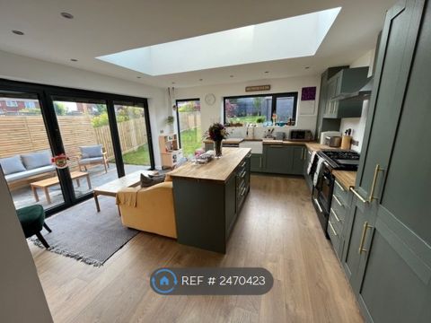 Highmore Gardens, Bristol BS7