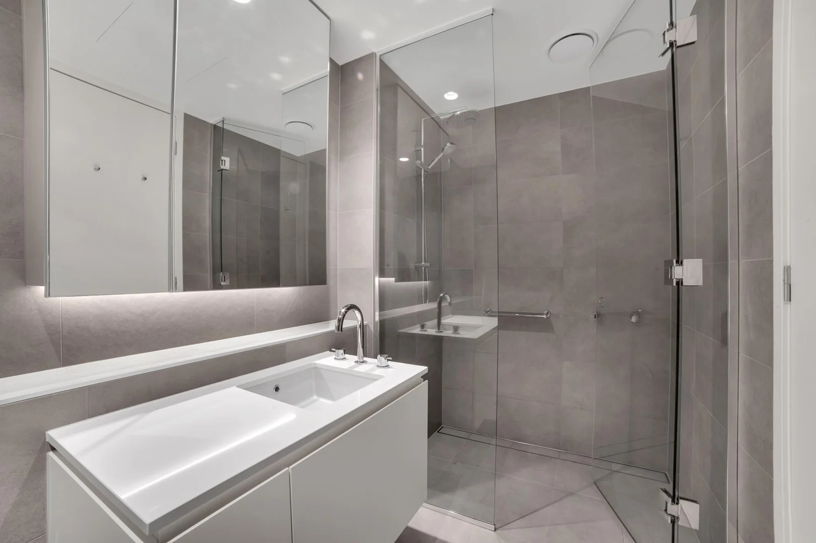 Additional image 5 of 107/1 Evergreen Mews, Armadale VIC 3143