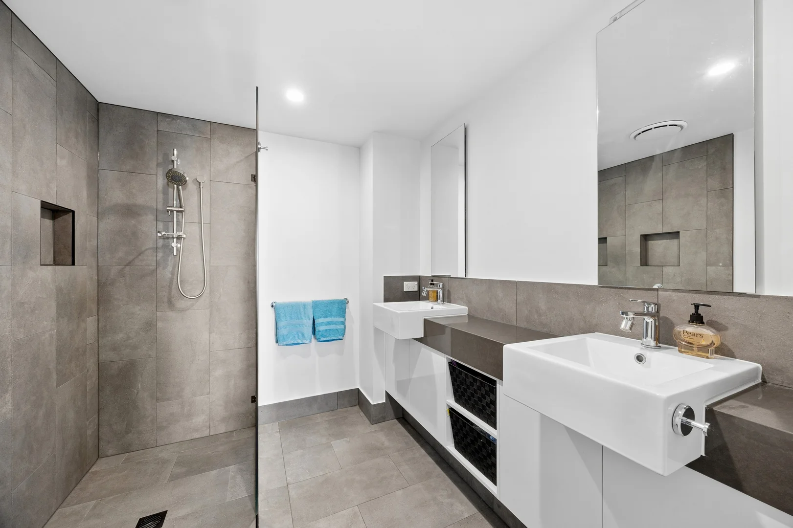 Additional image 9 of 412/1 Waterside Retreat, Birtinya QLD 4575