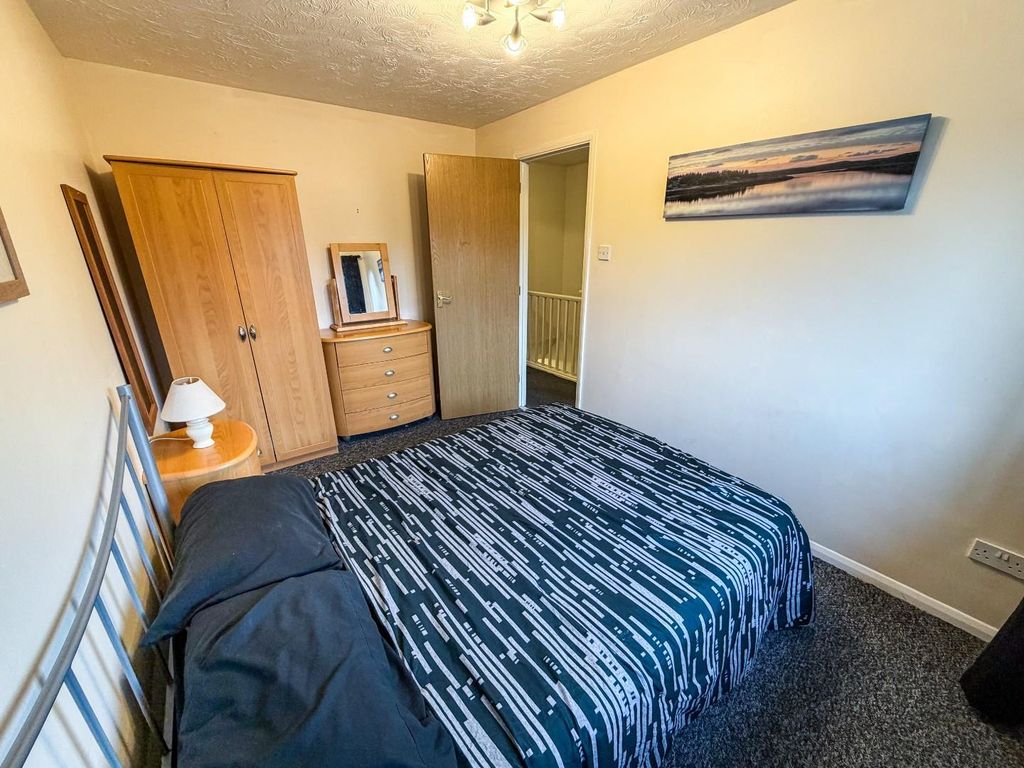 Additional image 7 of 1 bed property for saleRiverside Way, Brandon IP27