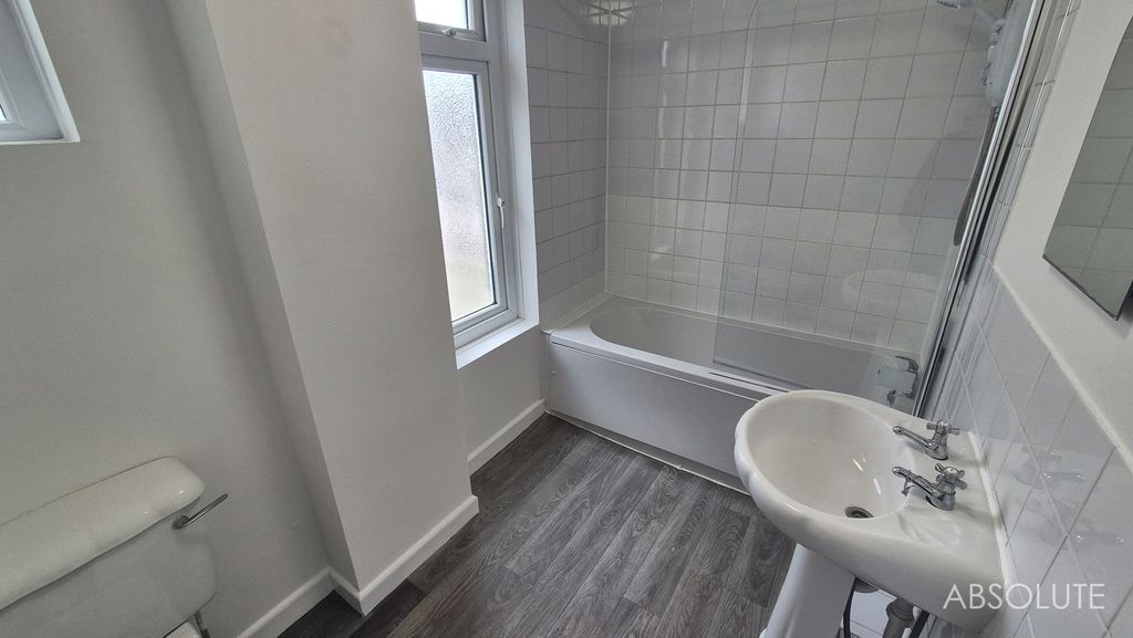 Additional image 14 of 4 bed flat for saleDrew Street, Brixham TQ5