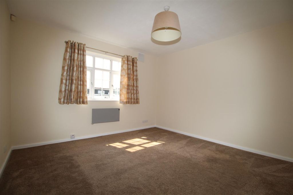 Additional image 11 of 2 bed flat for saleBolton Road, Eccleshill, Bradford BD2