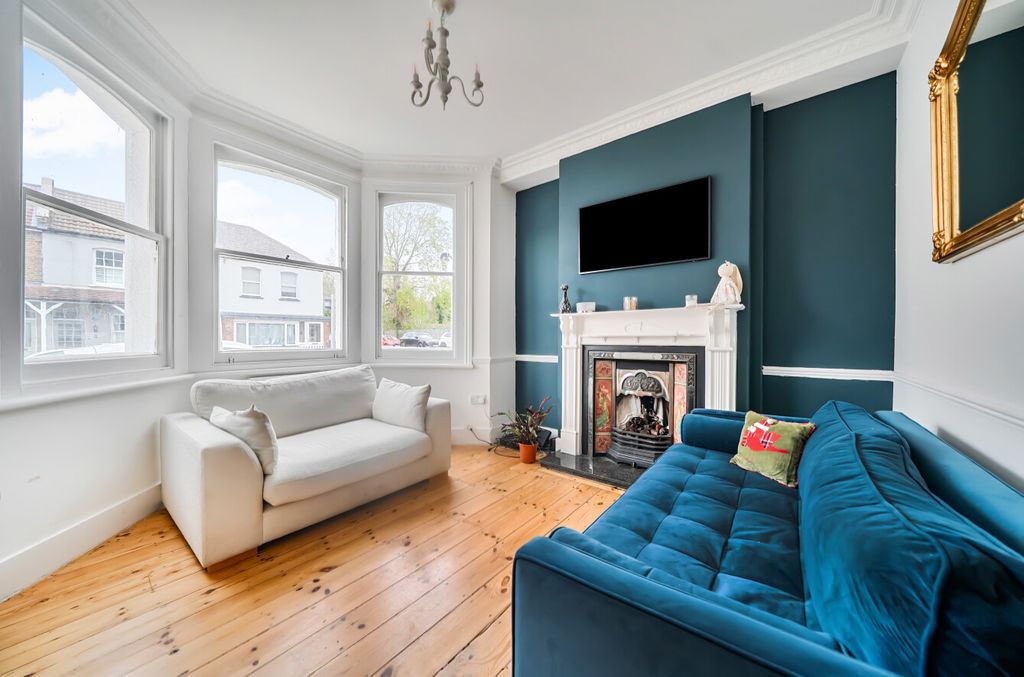 Additional image 2 of 2 bed terraced house for salePlaistow Grove, Bromley BR1