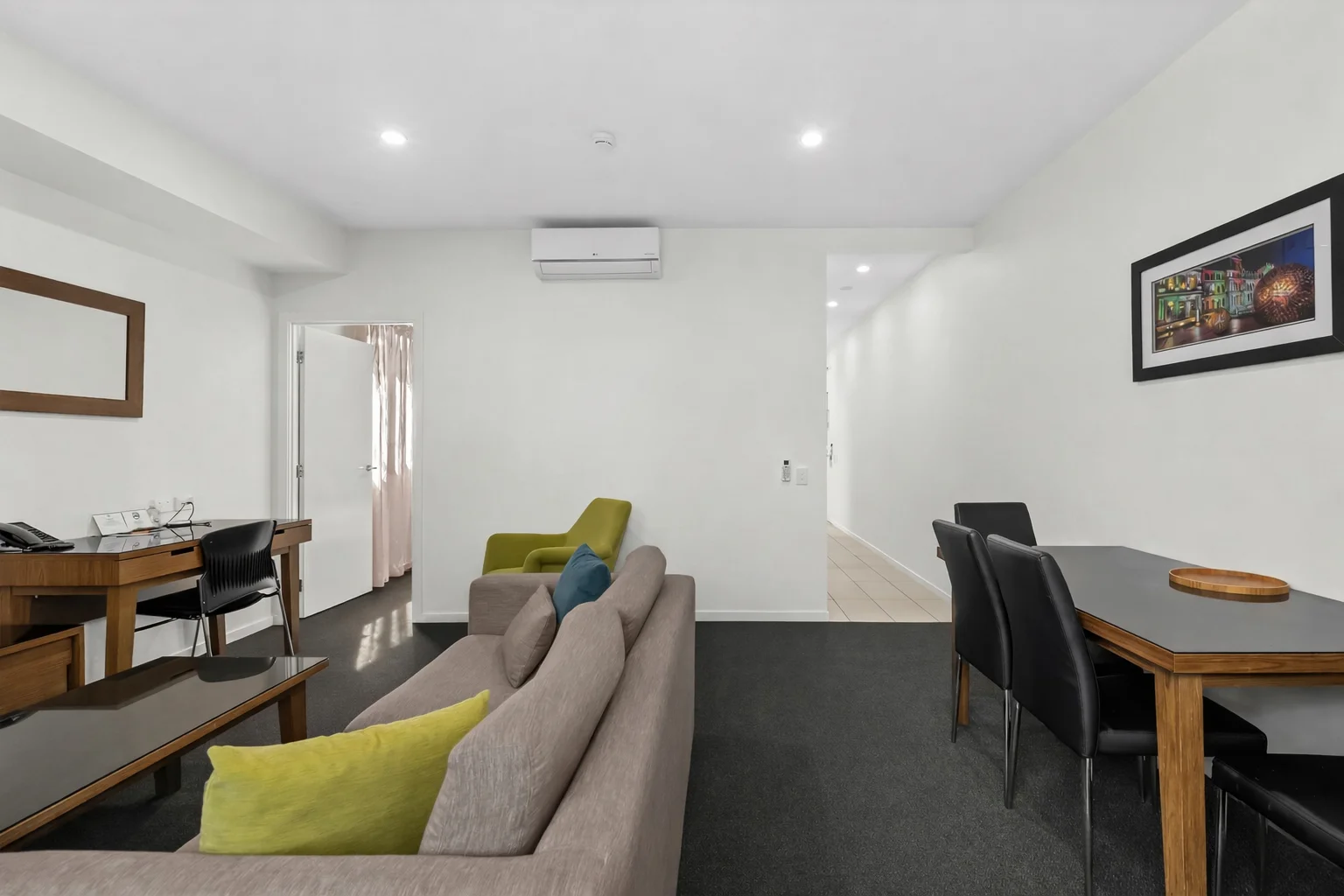 105/40 Playfield Street, Chermside QLD 4032 photo 3