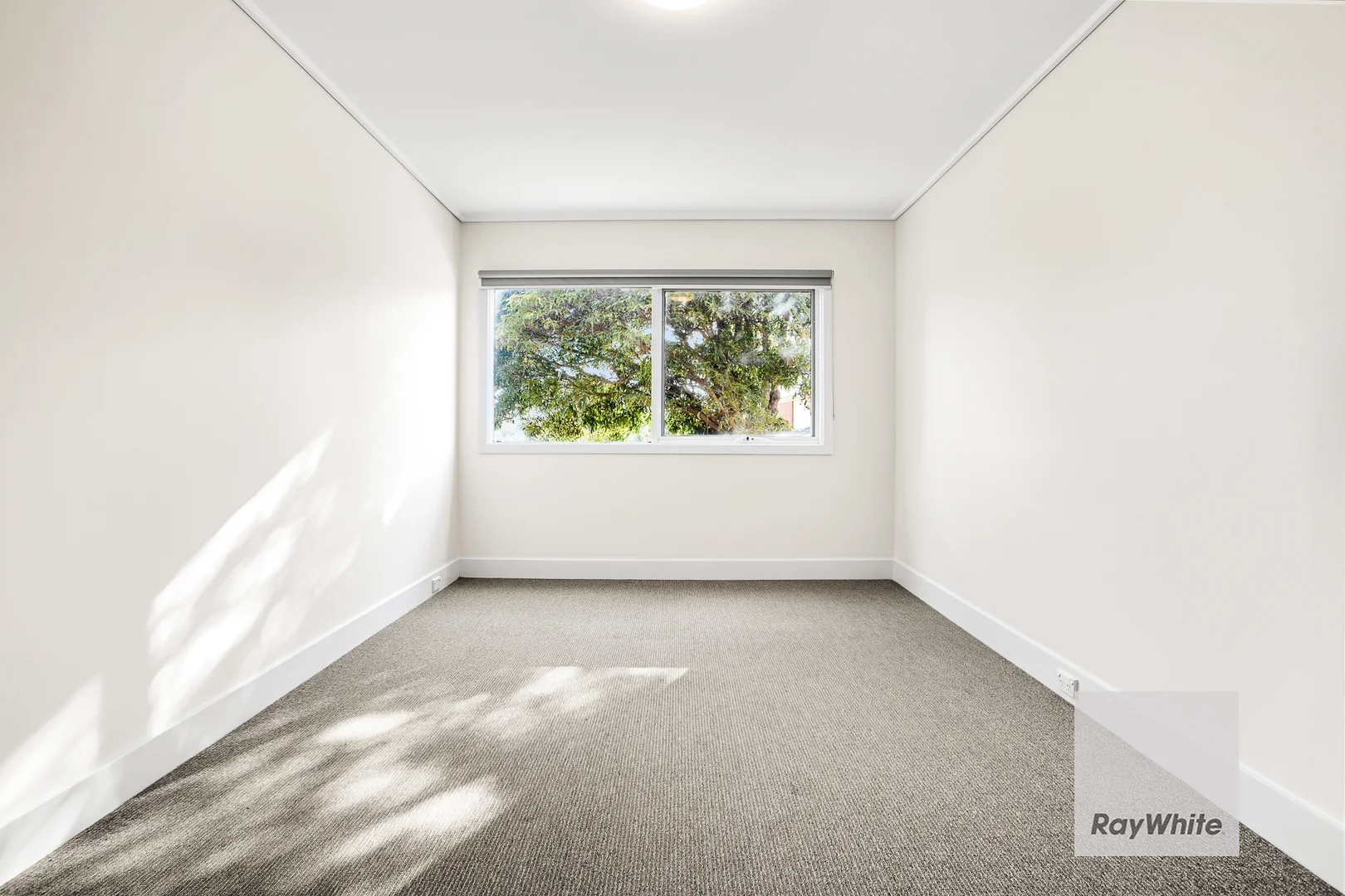 Additional image 7 of 37 Village Avenue, Taylors Lakes VIC 3038