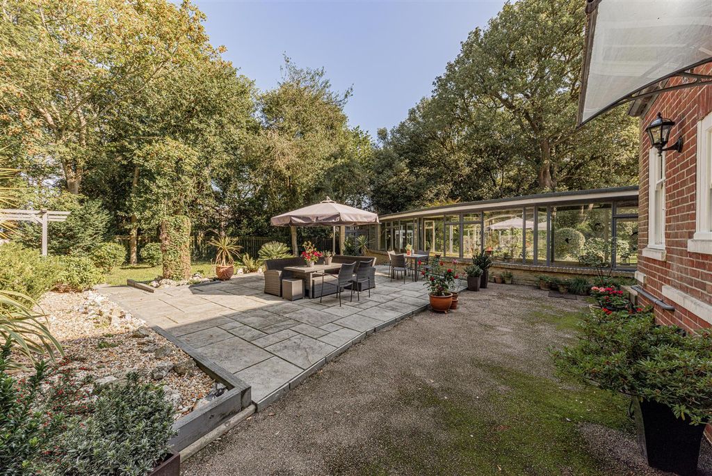 Additional image 72 of 6 bed detached house for saleConvent Road, Broadstairs CT10
