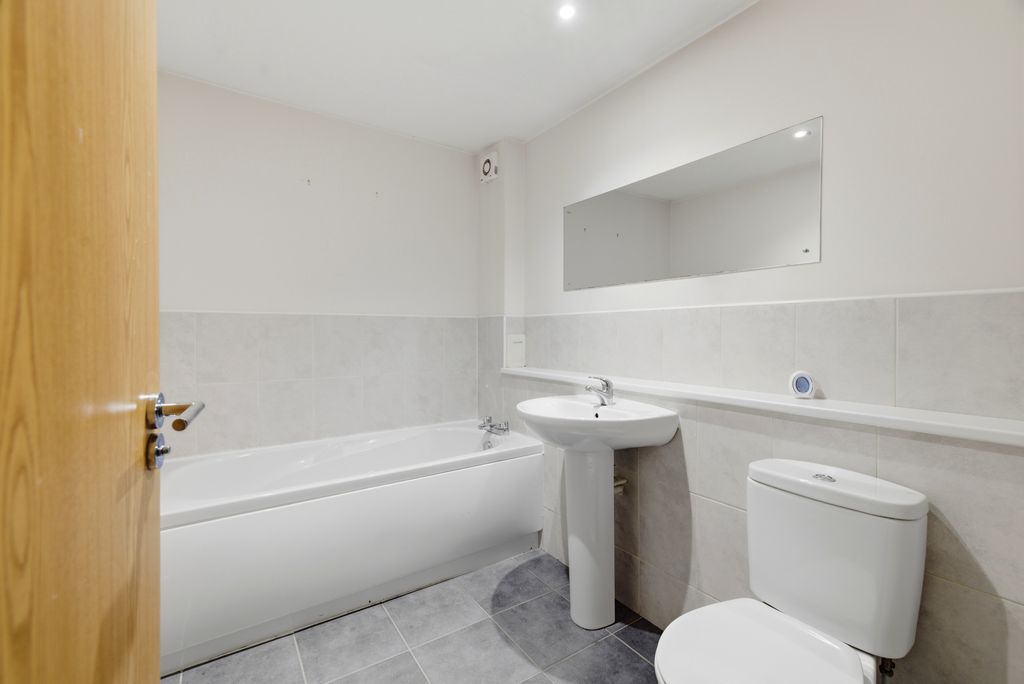 Additional image 15 of 2 bed flat for sale31 Riverside Park, Blairgowrie PH10