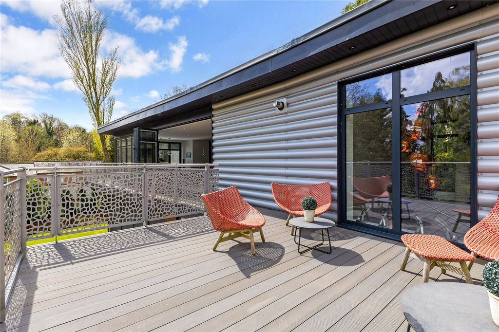 Additional image 10 of 5 bed detached house for saleLondon Road, Uppingham, Oakham, Rutland LE15