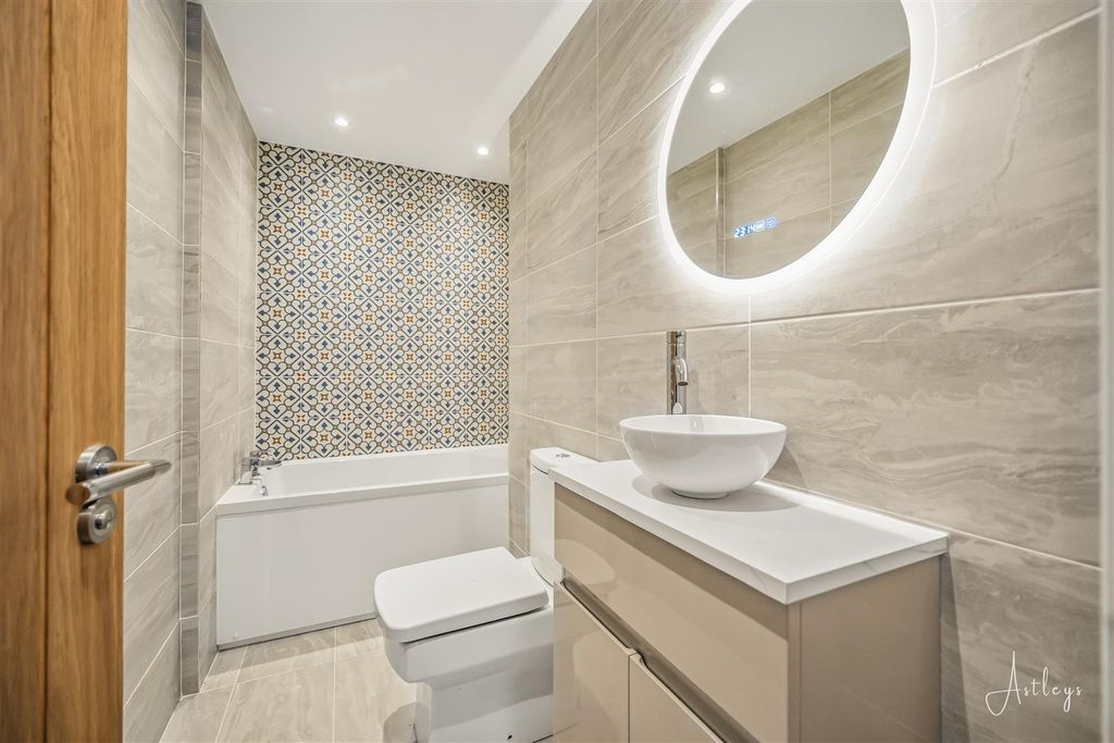 Additional image 17 of 2 bed flat for saleOverland Road., Mumbles, Swansea SA3