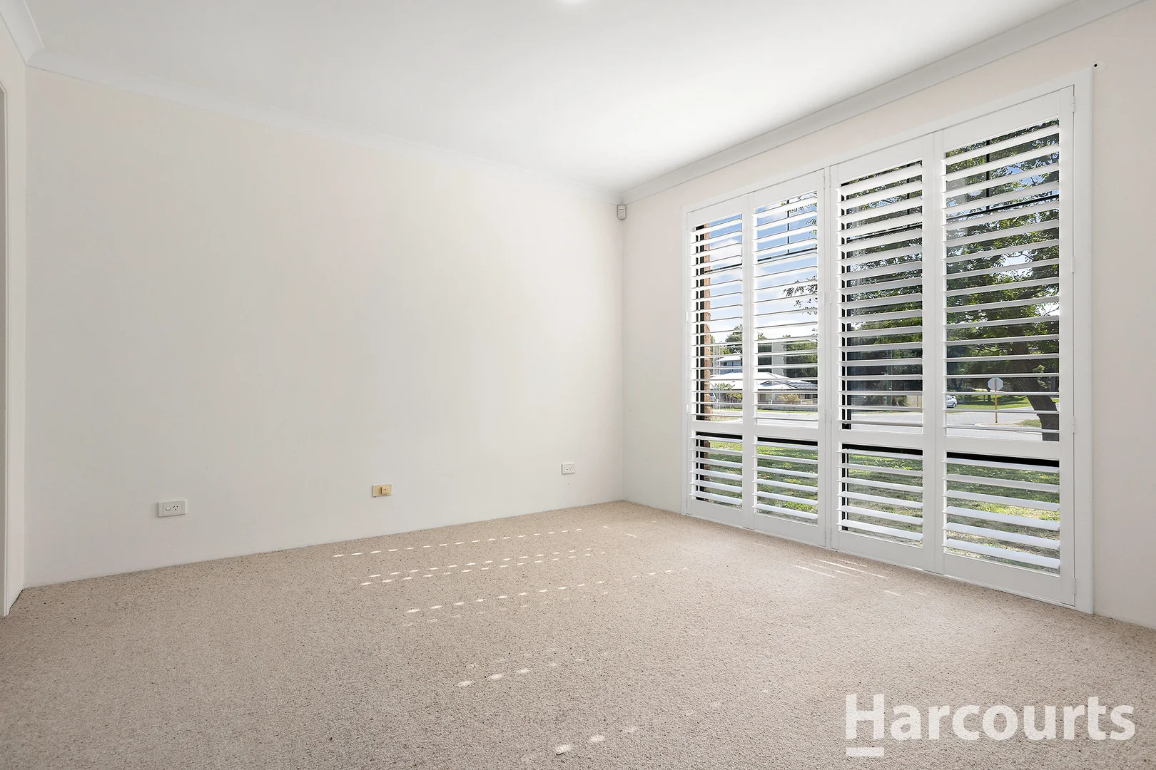 Additional image 10 of 17 Ivanhoe Crescent, Falcon WA 6210