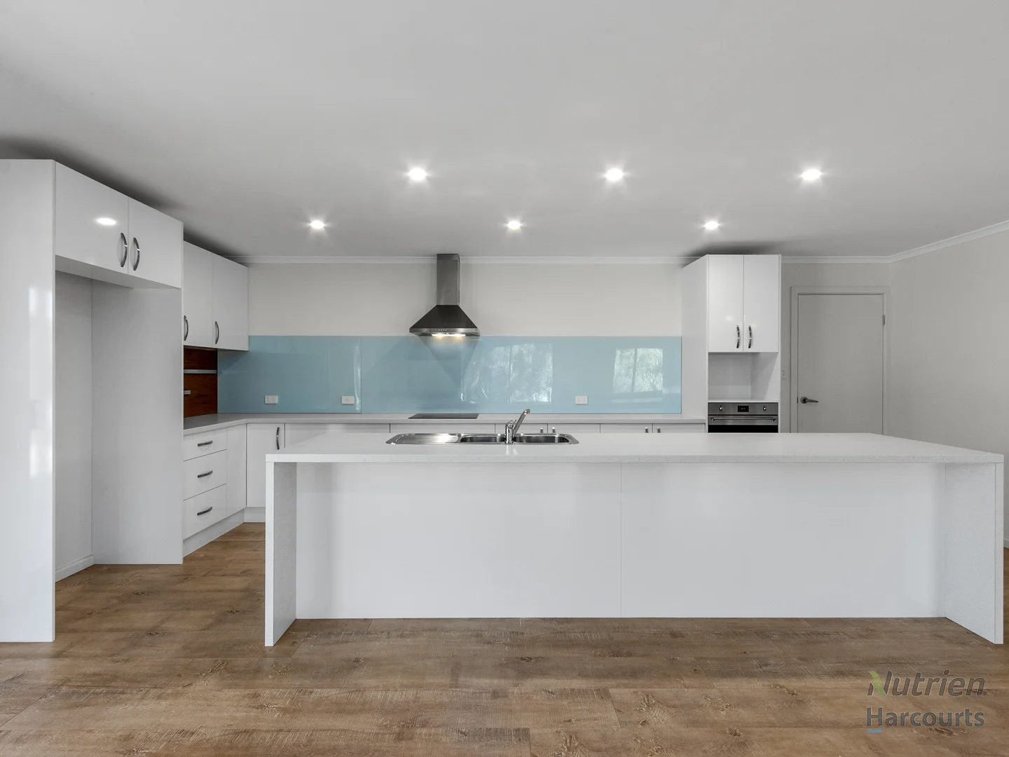 Additional image 7 of 15-17 McEacherns Beach Road, Port Moorowie SA 5576